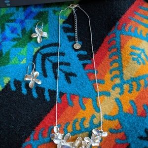 Silpada New  Garden Whimsy  Ss Necklace & earrings Set